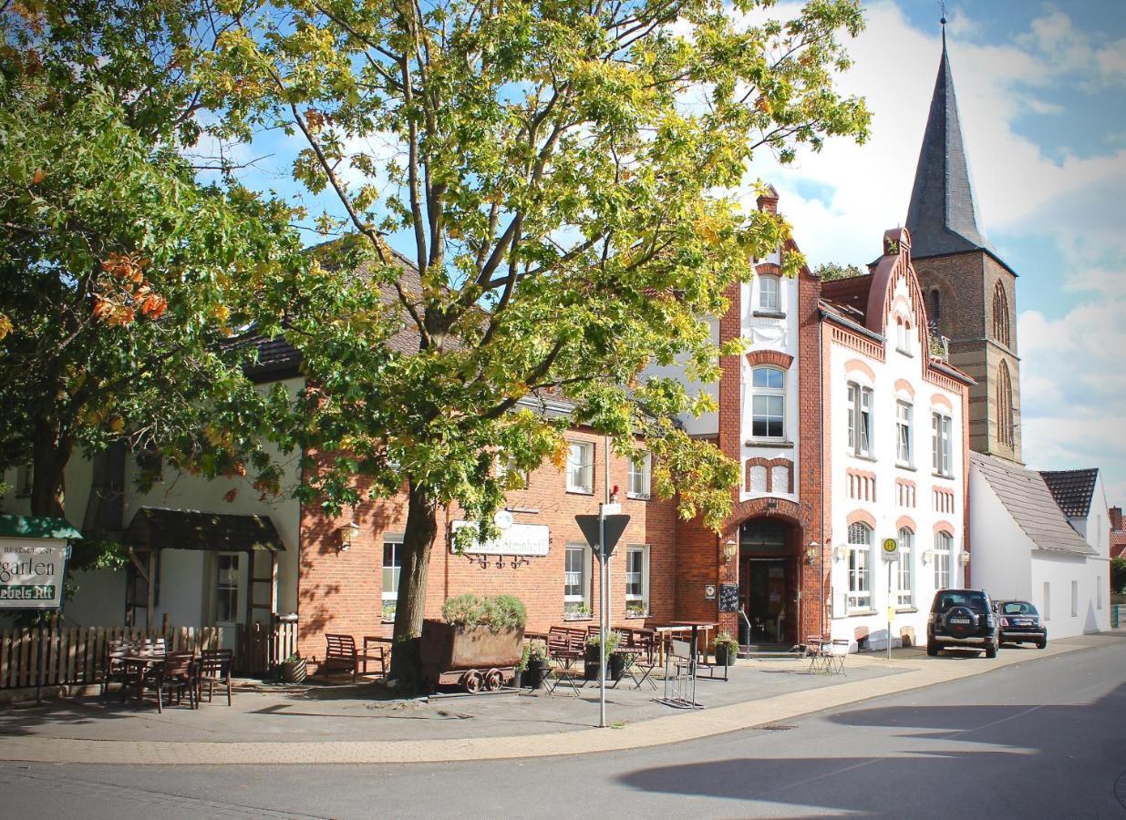 Hotel Landhaus Steinhoff ラインベルク エクステリア 写真